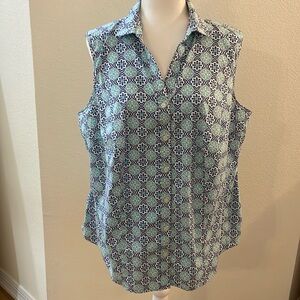 Charter Club Ladies Top Size 18W Tailored Fit 79% cotton 18% Nylon 3 % Spandex